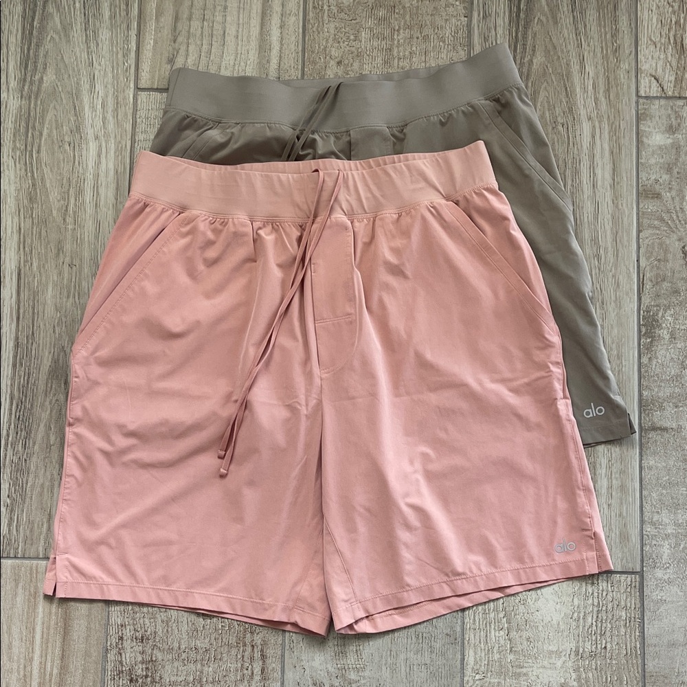ALO Yoga MENS 7” Repetions Shorts Set- Peach and Taupe